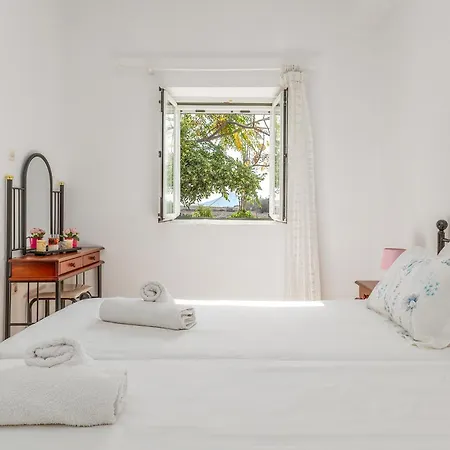 Margaret House * Parikia (Paros)