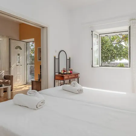 Margaret House Parikia (Paros)
