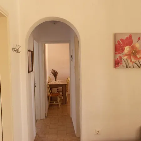 Holiday home Margaret House Isterni (Paros)