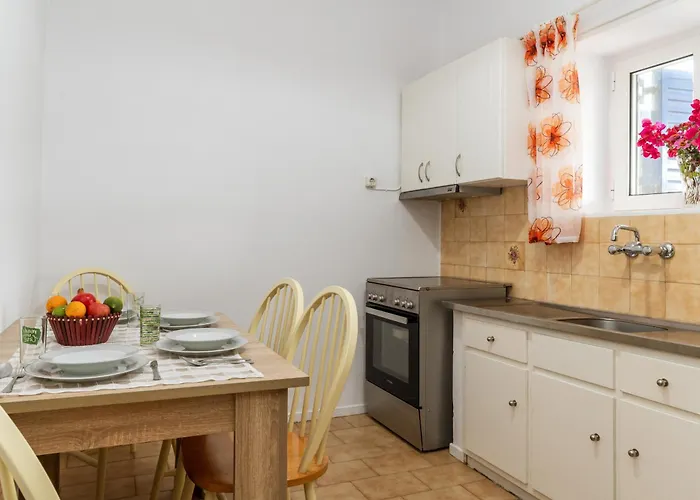 Semesterbostad Margaret House